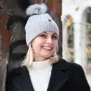 Czapka damska zimowa z wełny merino MOLTI szara z pomponem