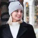 Czapka damska zimowa z wełny merino MOLTI szara z pomponem
