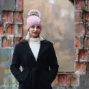 Różowa czapka damska z wełny merino MOLTI - Ciepła i stylowa