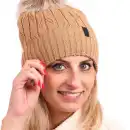 Czapka damska z wełny merino MOLTI z pomponem brązowa - Ciepła i stylowa