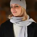 Szalik damski z wełny merino MOLTI MELINEA szary - Ciepły i stylowy