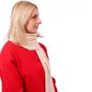 Beżowy szalik damski z wełny merino MOLTI MELINEA | Ciepły i stylowy