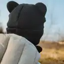Czapka dziecięca Molti Nomi z wełny merino czarna 48-50