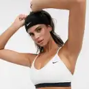 Zestaw sportowy Nike: Opaska na czoło i frotki na nadgarstki czarne