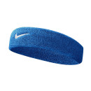 OPASKA NA CZOŁO SWOOSH NIKE 402 NIEBIESKO/BIAŁA